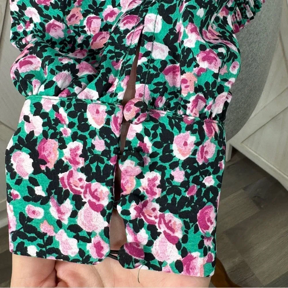 Zara Floral V-Neck Smocked Waist Crop Top Blouse Pink Green Medium‎